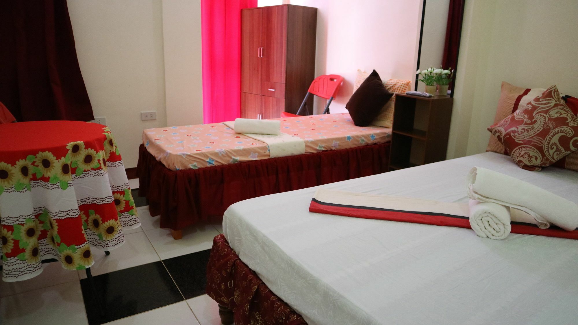 C Tower Studio Apartments Puerto Princesa Exterior foto